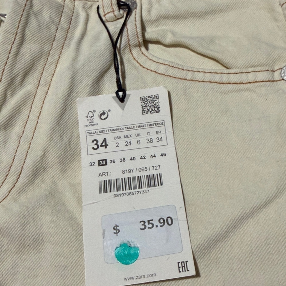 Zara Cream Jean Shorts - Picture 5 of 6